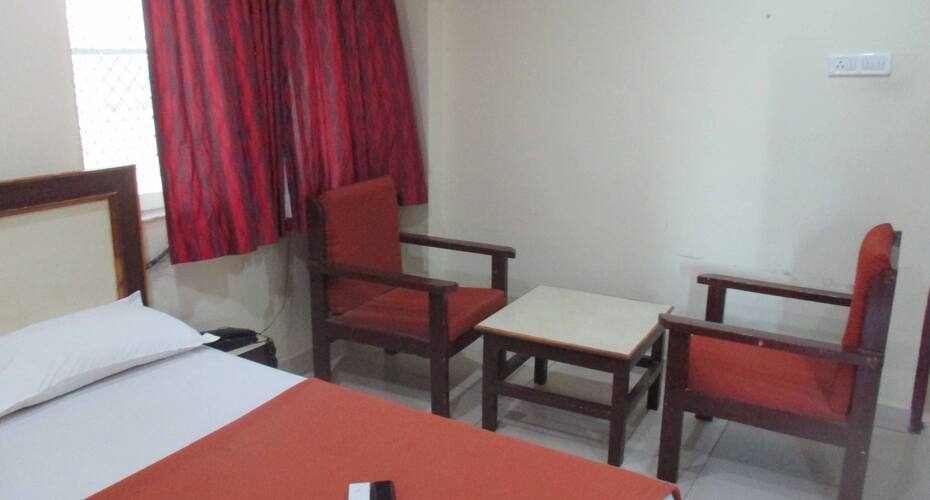 Sharanya Hotel, Warangal 5